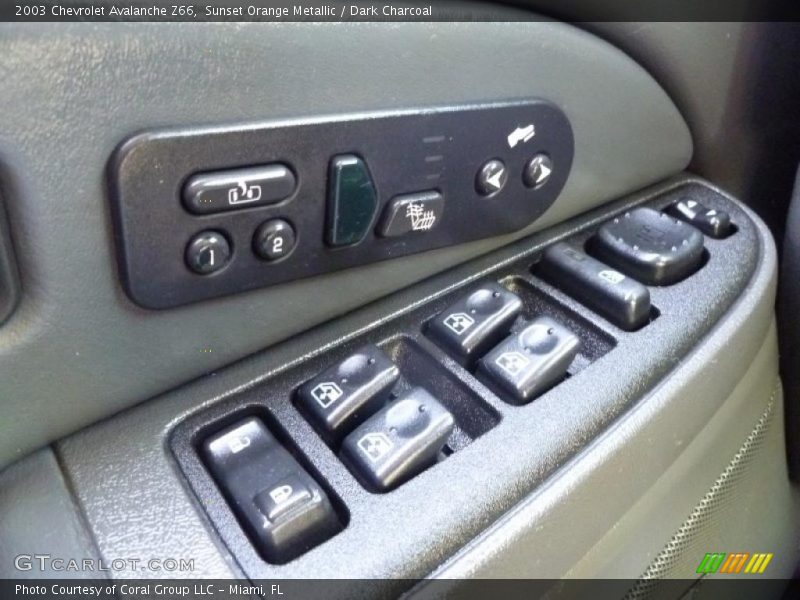 Sunset Orange Metallic / Dark Charcoal 2003 Chevrolet Avalanche Z66