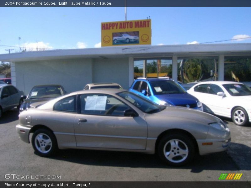 Light Taupe Metallic / Taupe 2004 Pontiac Sunfire Coupe