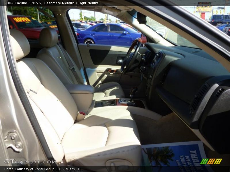 Cashmere Metallic / Light Neutral 2004 Cadillac SRX V6