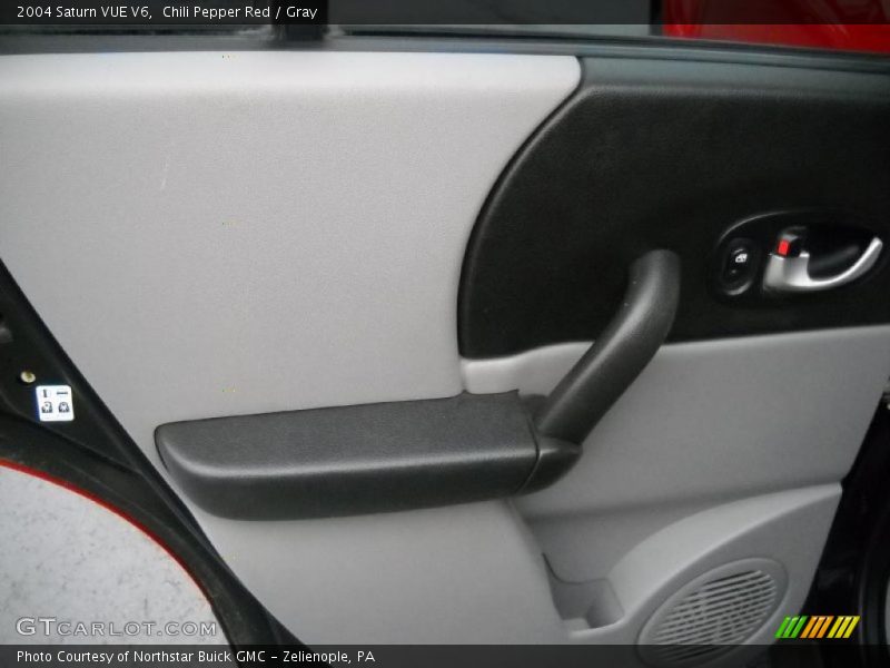 Chili Pepper Red / Gray 2004 Saturn VUE V6