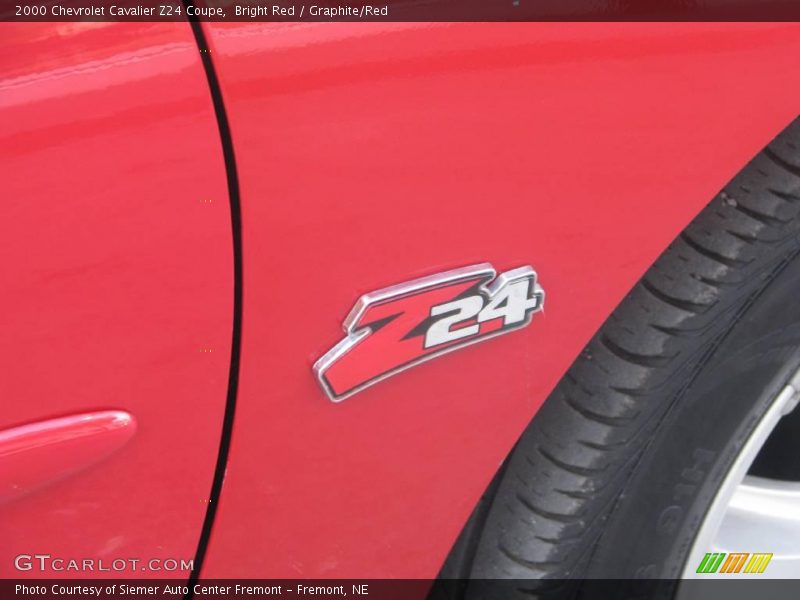 Bright Red / Graphite/Red 2000 Chevrolet Cavalier Z24 Coupe