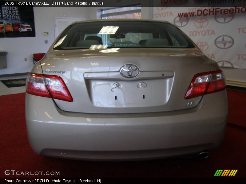 Desert Sand Metallic / Bisque 2009 Toyota Camry XLE
