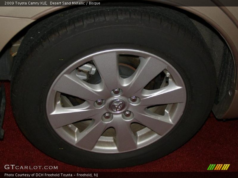 Desert Sand Metallic / Bisque 2009 Toyota Camry XLE