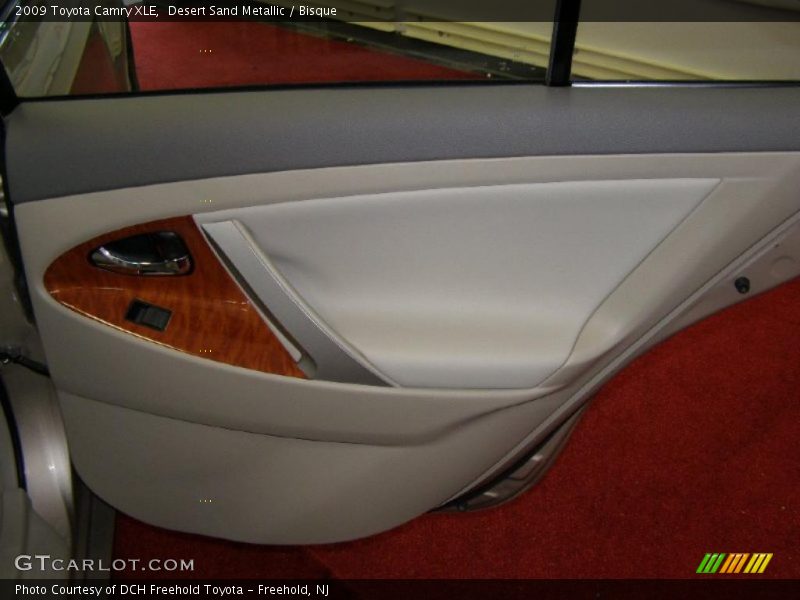 Desert Sand Metallic / Bisque 2009 Toyota Camry XLE