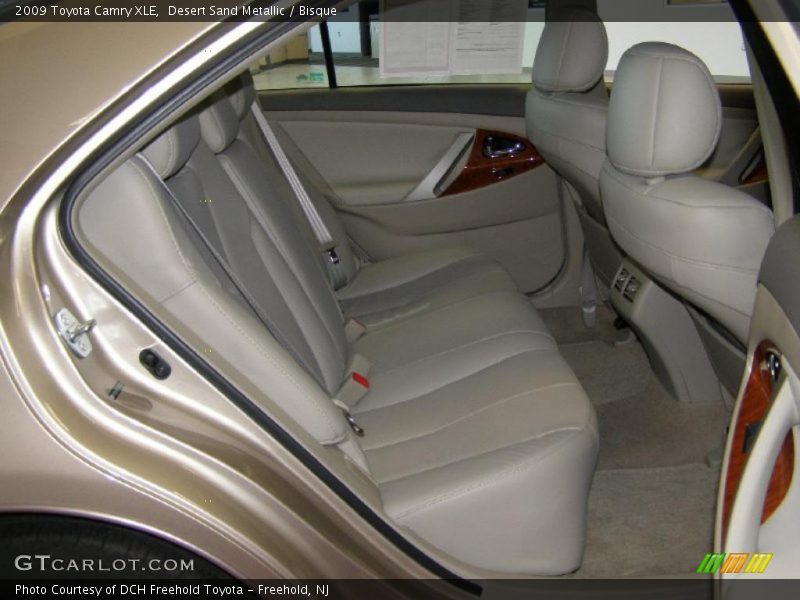 Desert Sand Metallic / Bisque 2009 Toyota Camry XLE