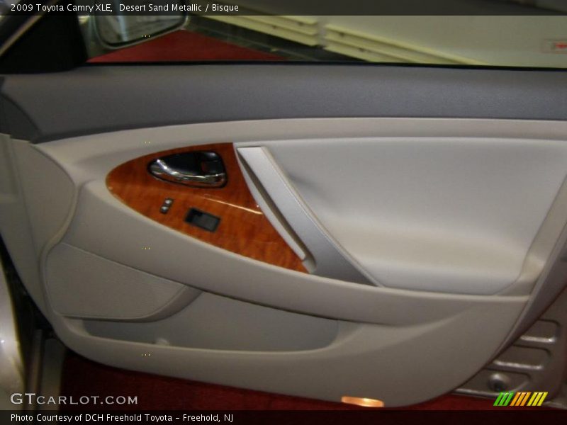 Desert Sand Metallic / Bisque 2009 Toyota Camry XLE
