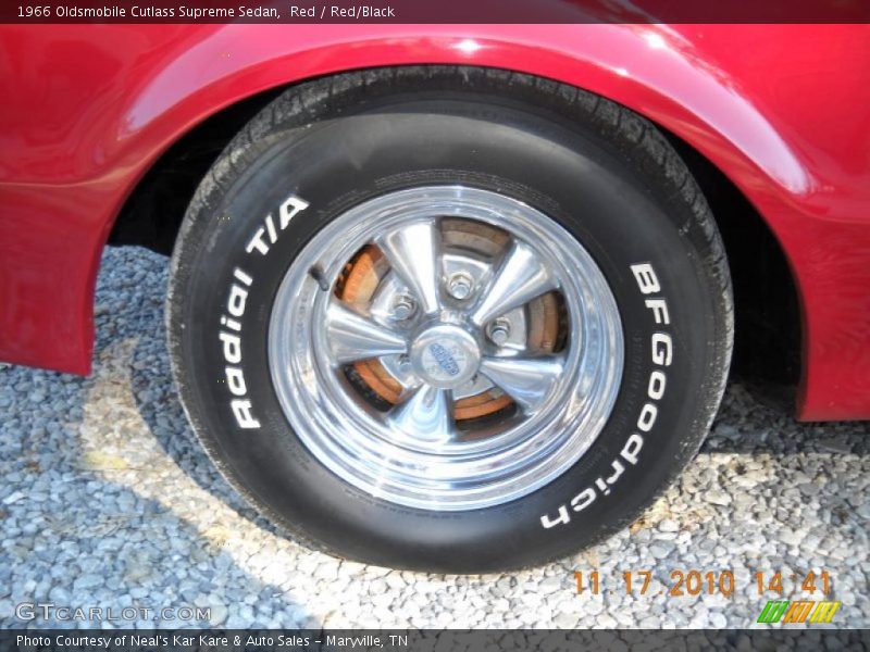 Red / Red/Black 1966 Oldsmobile Cutlass Supreme Sedan