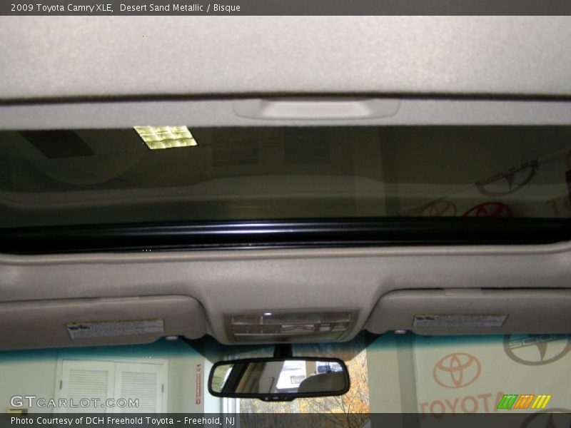 Desert Sand Metallic / Bisque 2009 Toyota Camry XLE