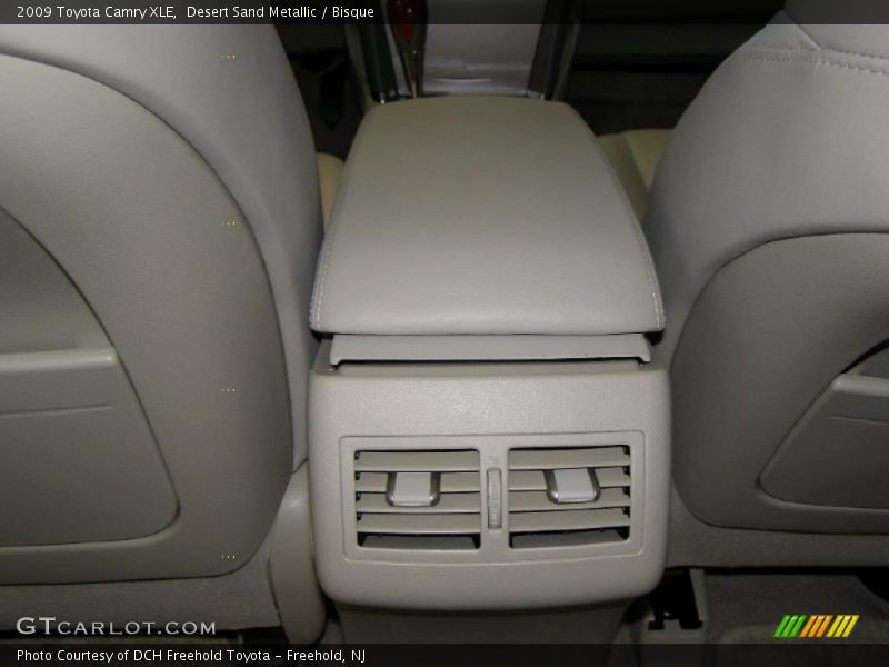 Desert Sand Metallic / Bisque 2009 Toyota Camry XLE