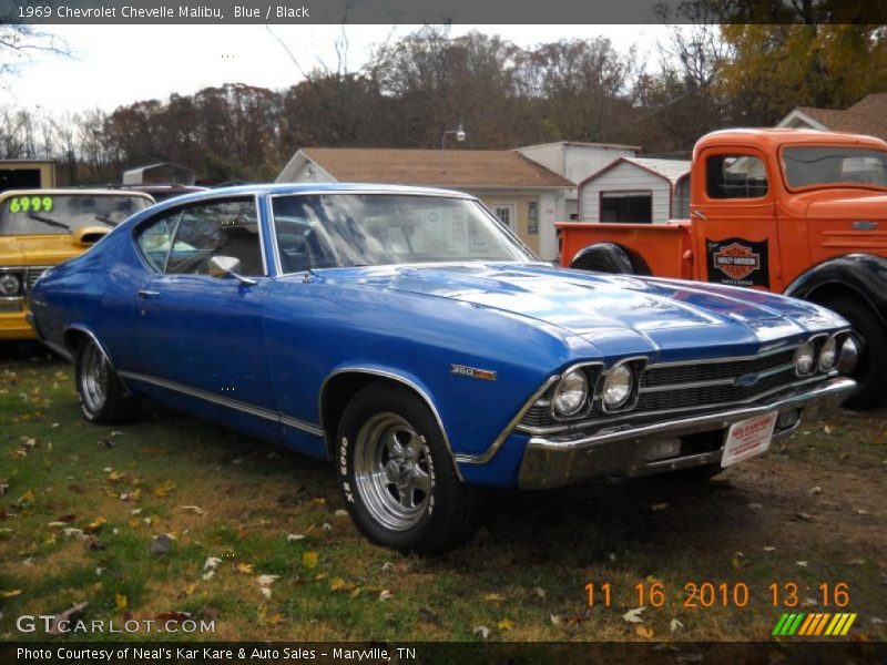 Blue / Black 1969 Chevrolet Chevelle Malibu