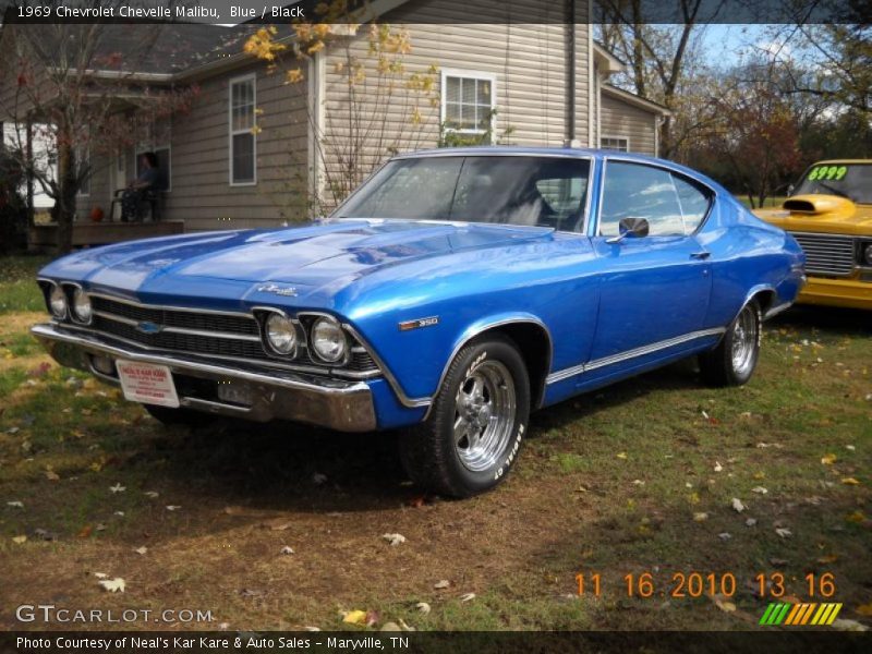 Blue / Black 1969 Chevrolet Chevelle Malibu