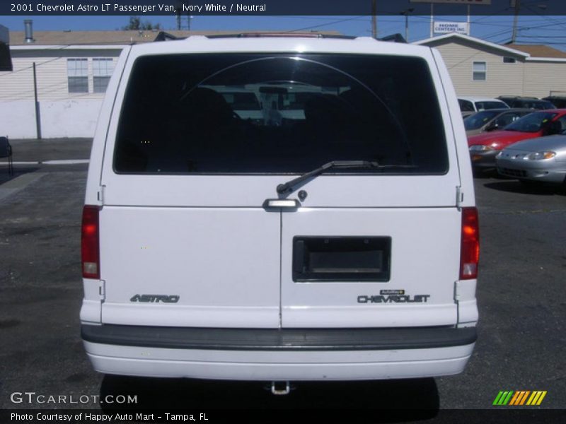 Ivory White / Neutral 2001 Chevrolet Astro LT Passenger Van