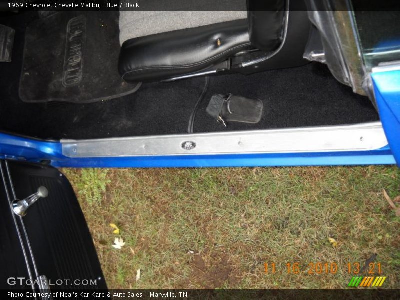 Blue / Black 1969 Chevrolet Chevelle Malibu