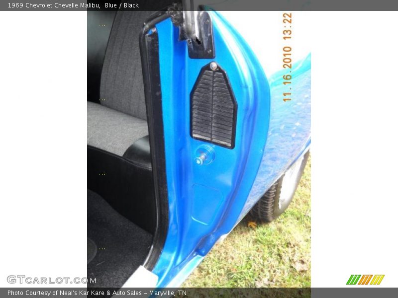 Blue / Black 1969 Chevrolet Chevelle Malibu