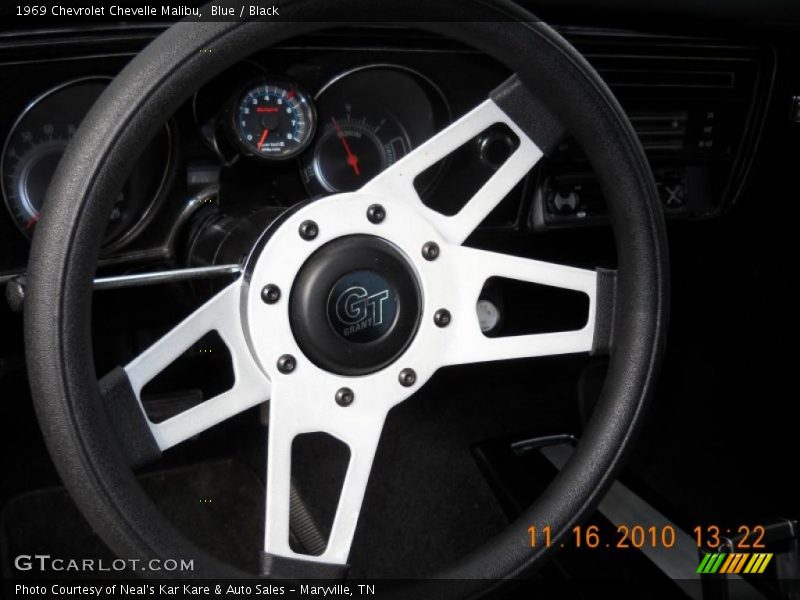 Blue / Black 1969 Chevrolet Chevelle Malibu