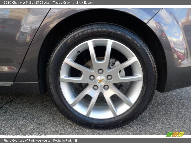 Taupe Gray Metallic / Ebony 2010 Chevrolet Malibu LTZ Sedan