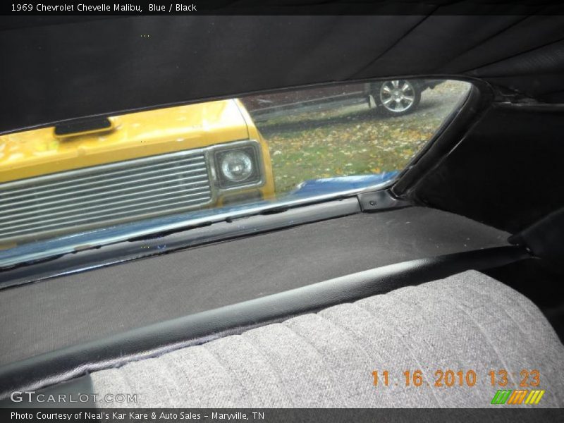 Blue / Black 1969 Chevrolet Chevelle Malibu