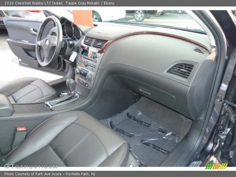 Taupe Gray Metallic / Ebony 2010 Chevrolet Malibu LTZ Sedan