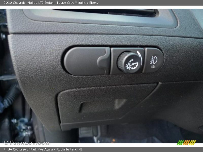 Taupe Gray Metallic / Ebony 2010 Chevrolet Malibu LTZ Sedan