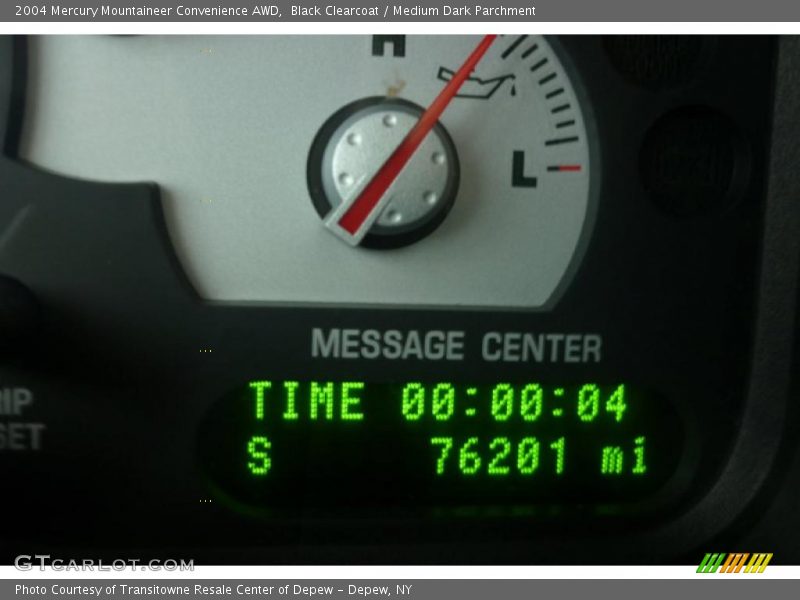 Black Clearcoat / Medium Dark Parchment 2004 Mercury Mountaineer Convenience AWD