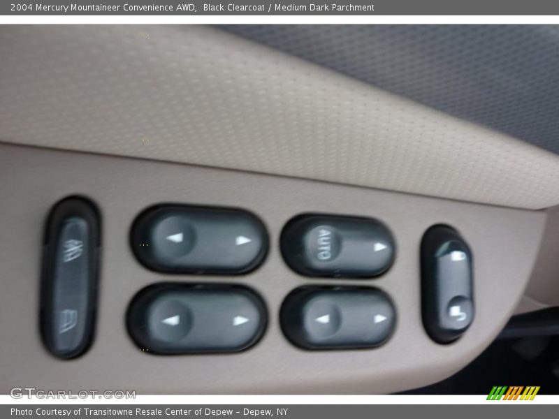 Black Clearcoat / Medium Dark Parchment 2004 Mercury Mountaineer Convenience AWD