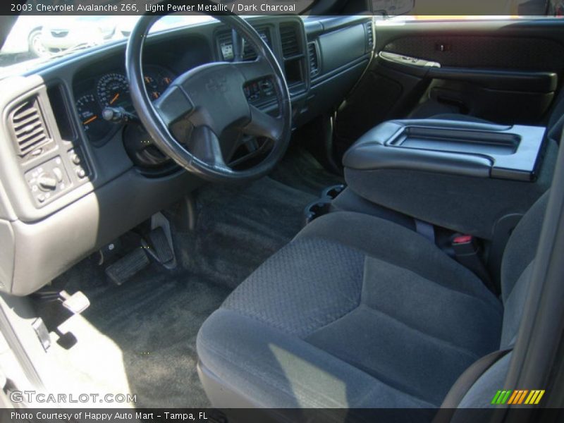 Light Pewter Metallic / Dark Charcoal 2003 Chevrolet Avalanche Z66