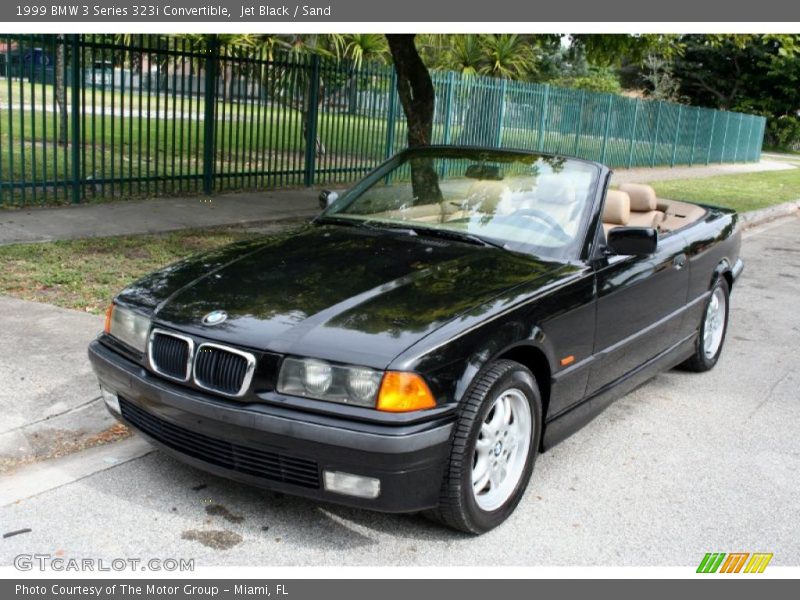 Front 3/4 View of 1999 3 Series 323i Convertible