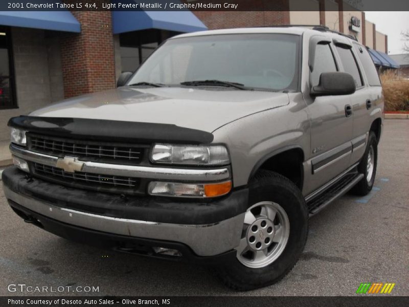 Light Pewter Metallic / Graphite/Medium Gray 2001 Chevrolet Tahoe LS 4x4