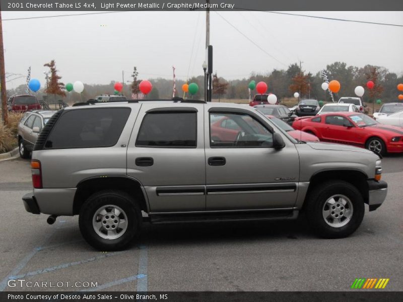 Light Pewter Metallic / Graphite/Medium Gray 2001 Chevrolet Tahoe LS 4x4