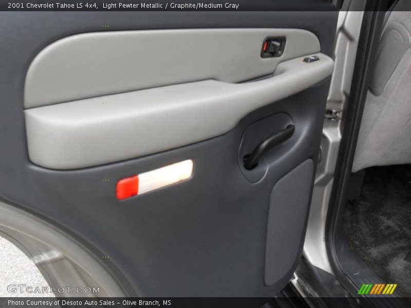 Light Pewter Metallic / Graphite/Medium Gray 2001 Chevrolet Tahoe LS 4x4