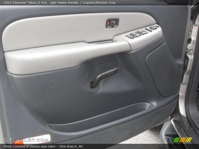 Light Pewter Metallic / Graphite/Medium Gray 2001 Chevrolet Tahoe LS 4x4
