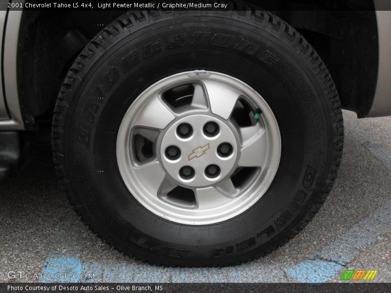 Light Pewter Metallic / Graphite/Medium Gray 2001 Chevrolet Tahoe LS 4x4