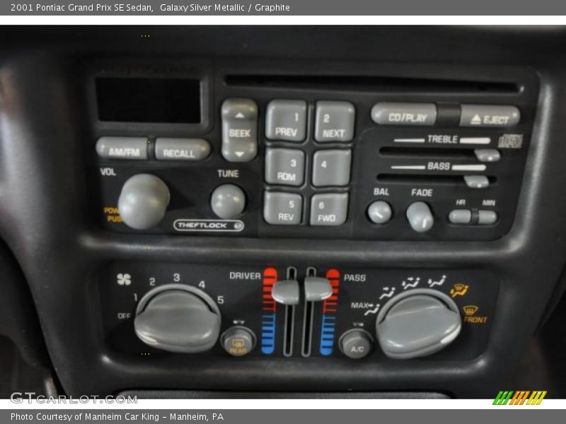 Controls of 2001 Grand Prix SE Sedan