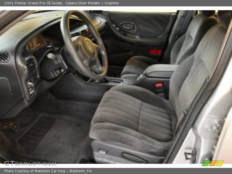  2001 Grand Prix SE Sedan Graphite Interior