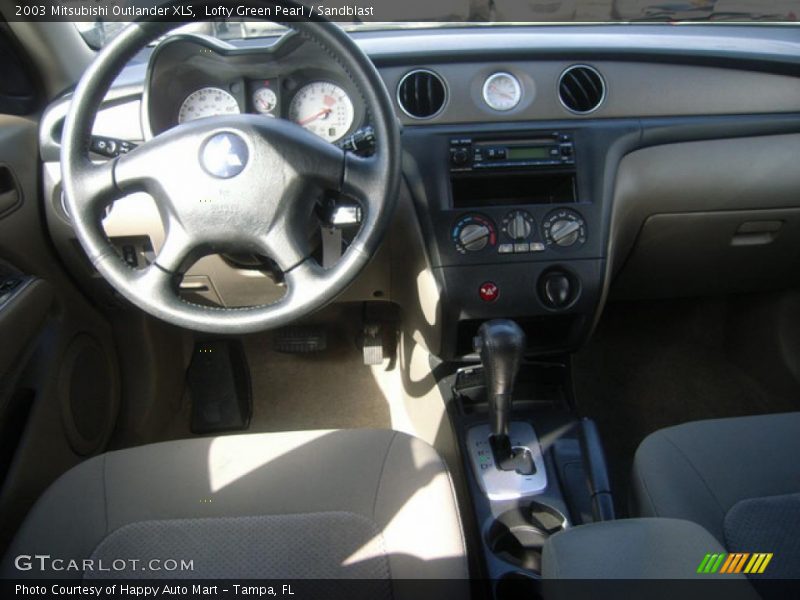 Lofty Green Pearl / Sandblast 2003 Mitsubishi Outlander XLS