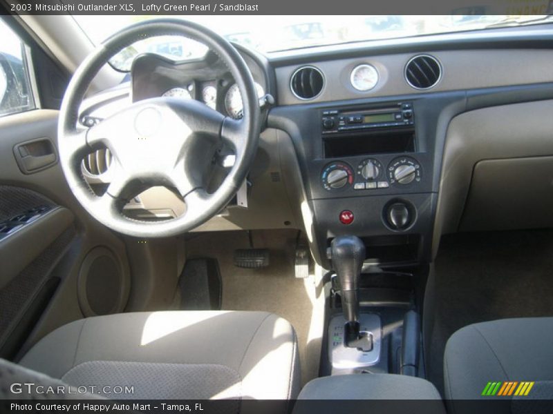 Lofty Green Pearl / Sandblast 2003 Mitsubishi Outlander XLS