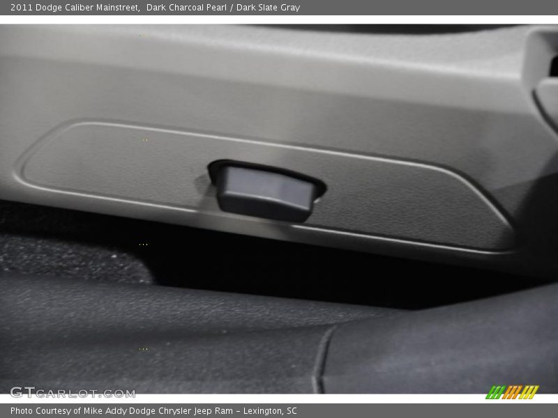 Dark Charcoal Pearl / Dark Slate Gray 2011 Dodge Caliber Mainstreet