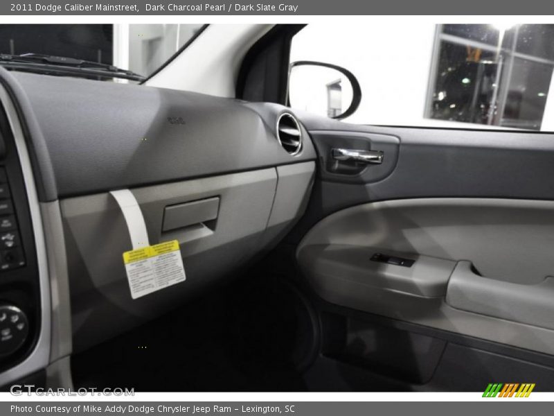 Dark Charcoal Pearl / Dark Slate Gray 2011 Dodge Caliber Mainstreet