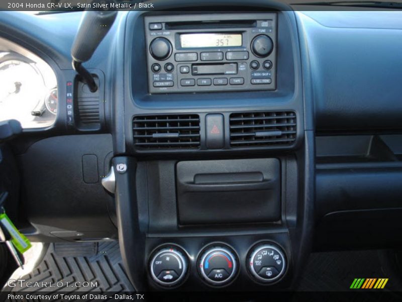 Satin Silver Metallic / Black 2004 Honda CR-V LX