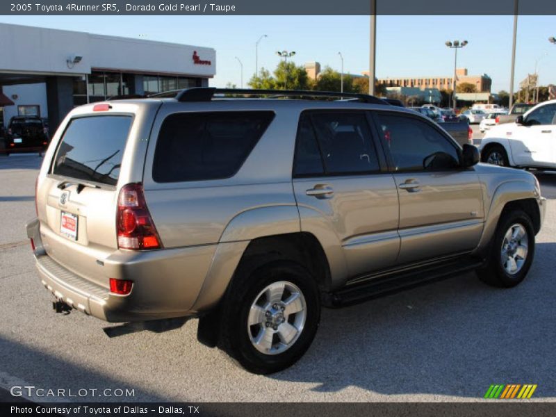 Dorado Gold Pearl / Taupe 2005 Toyota 4Runner SR5