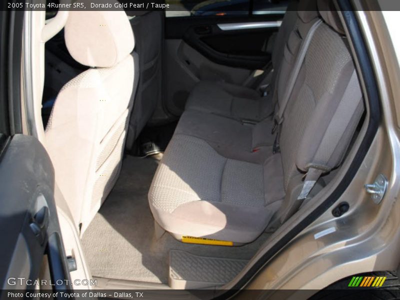 Dorado Gold Pearl / Taupe 2005 Toyota 4Runner SR5