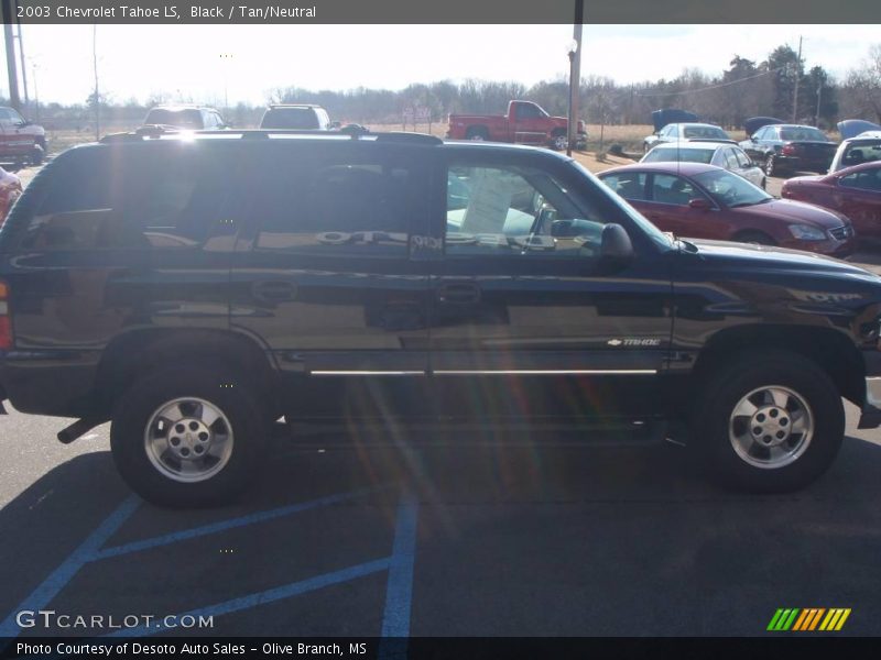 Black / Tan/Neutral 2003 Chevrolet Tahoe LS