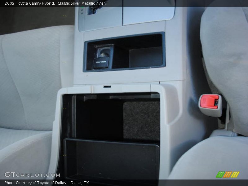 Classic Silver Metallic / Ash 2009 Toyota Camry Hybrid
