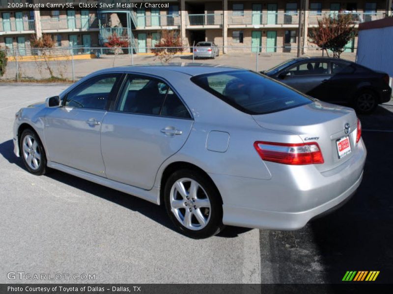 Classic Silver Metallic / Charcoal 2009 Toyota Camry SE
