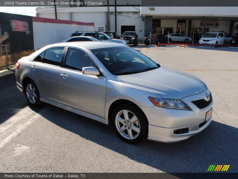 Classic Silver Metallic / Charcoal 2009 Toyota Camry SE