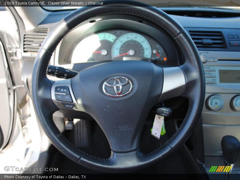 Classic Silver Metallic / Charcoal 2009 Toyota Camry SE