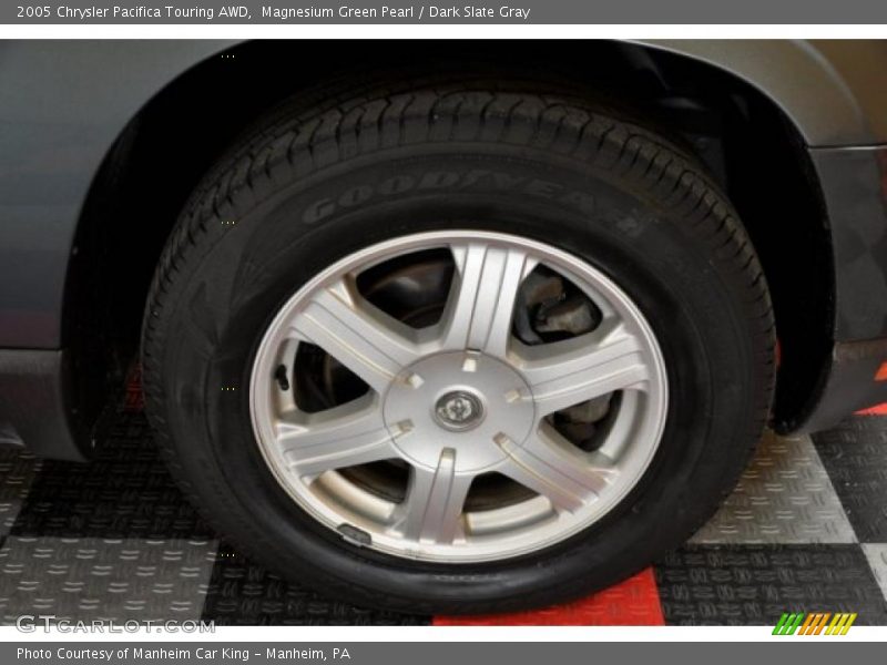 Magnesium Green Pearl / Dark Slate Gray 2005 Chrysler Pacifica Touring AWD