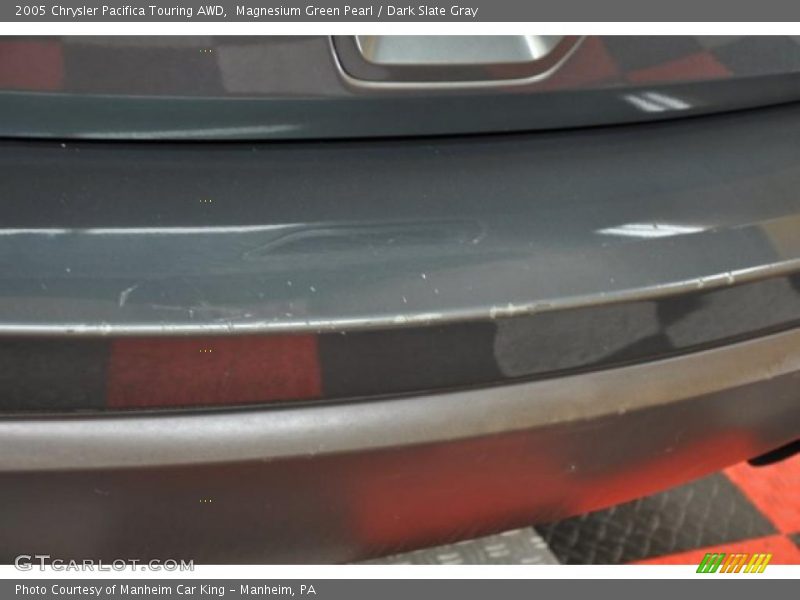 Magnesium Green Pearl / Dark Slate Gray 2005 Chrysler Pacifica Touring AWD