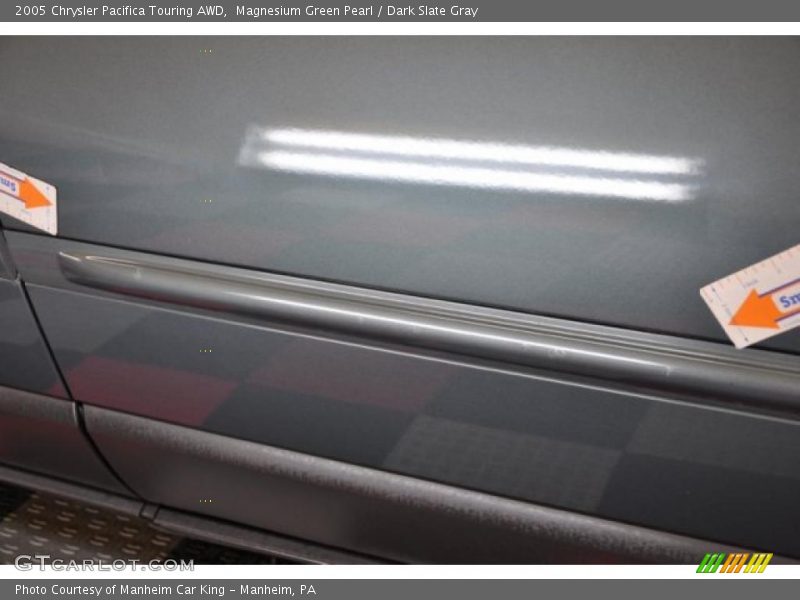 Magnesium Green Pearl / Dark Slate Gray 2005 Chrysler Pacifica Touring AWD