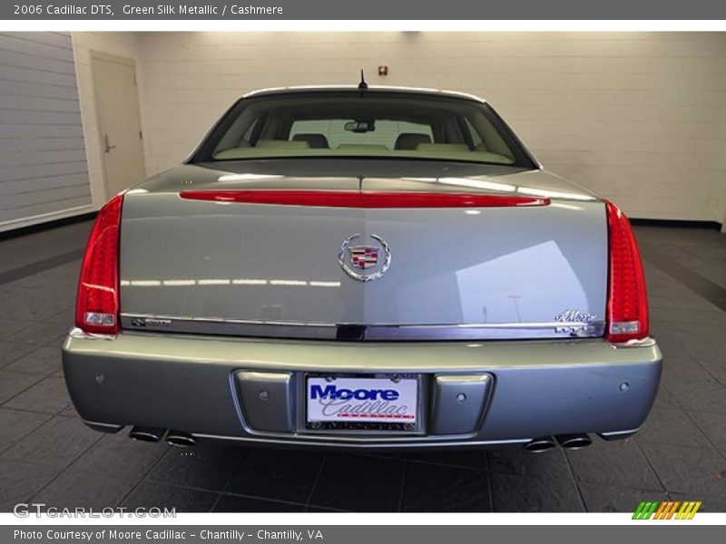 Green Silk Metallic / Cashmere 2006 Cadillac DTS